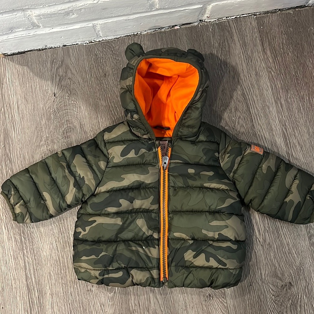 Baby gap camo puffer jacket brand new